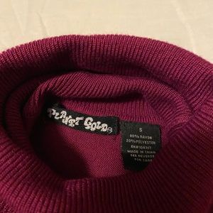 Knee length maroon dress like new